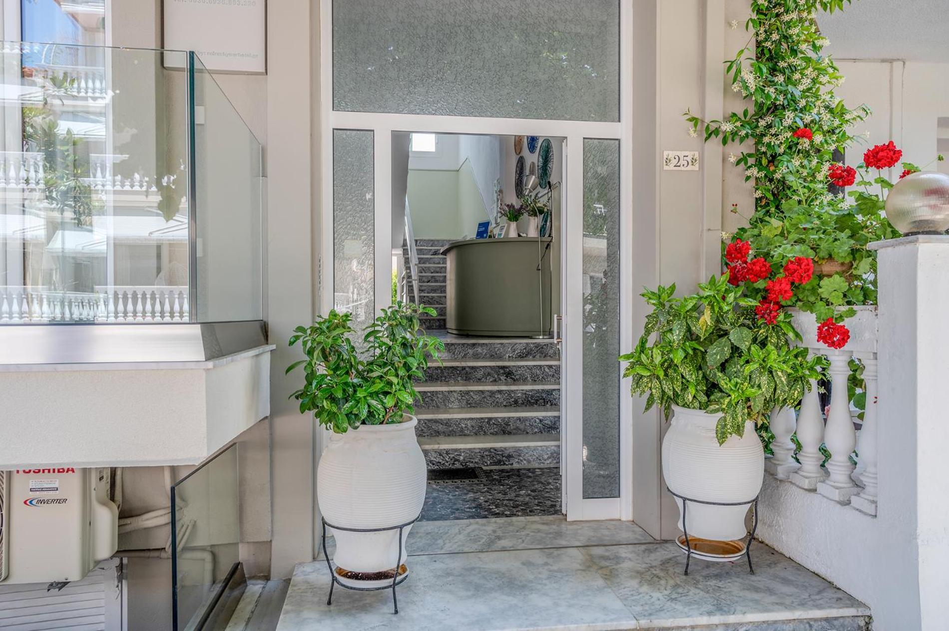 Evangelia Rooms&Apartments - A Asprovalta Buitenkant foto